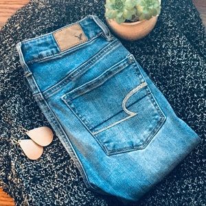 High Waisted Jeans - American Eagle